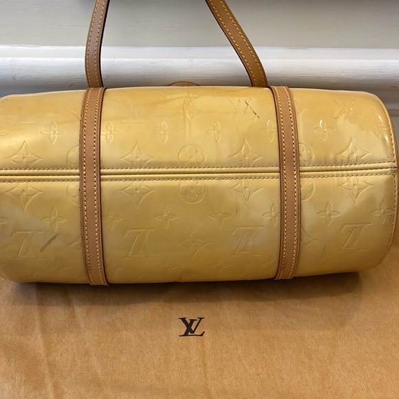 Louis Vuitton Papillon Yellow Vernis Bag - Picture 3 of 8